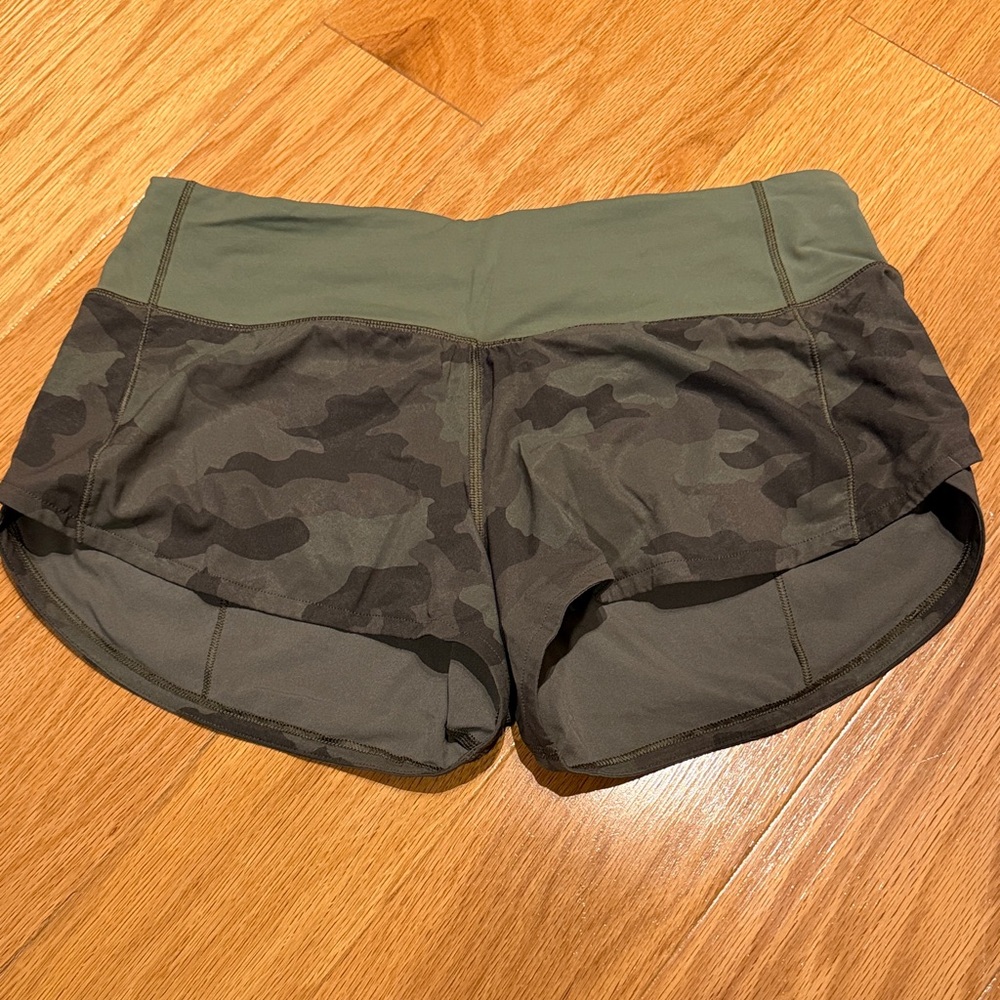 Lululemon Athletica Camo Black and Green Athletic Shorts